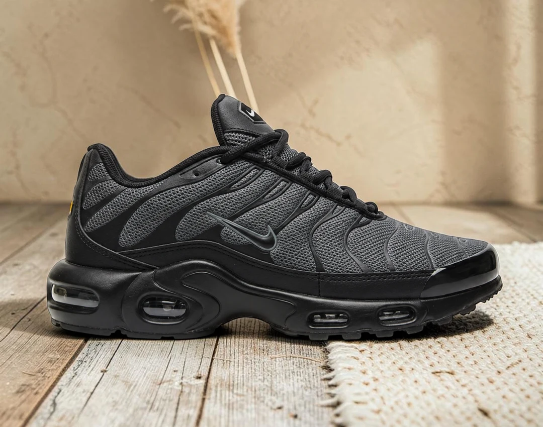 AIRMAX TN Füme Siyah
